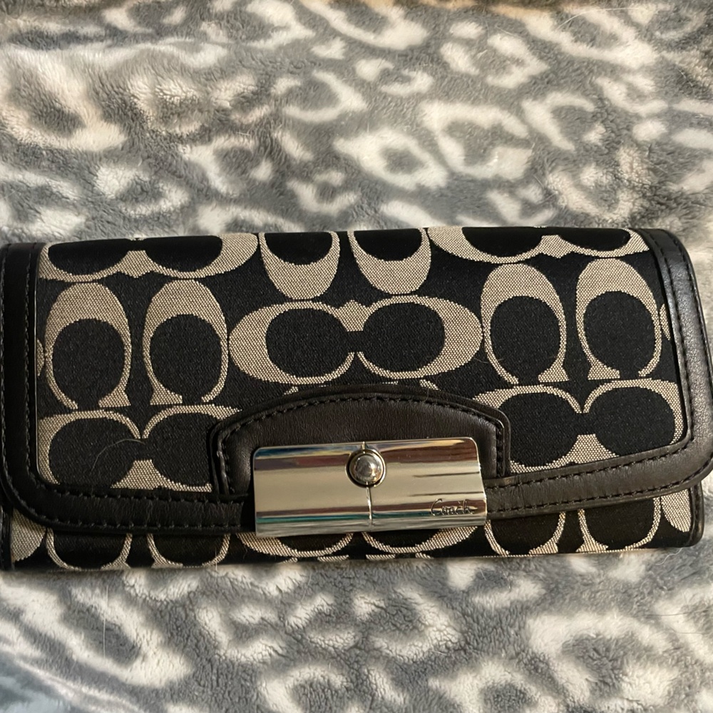 Signature black Coach Wallet